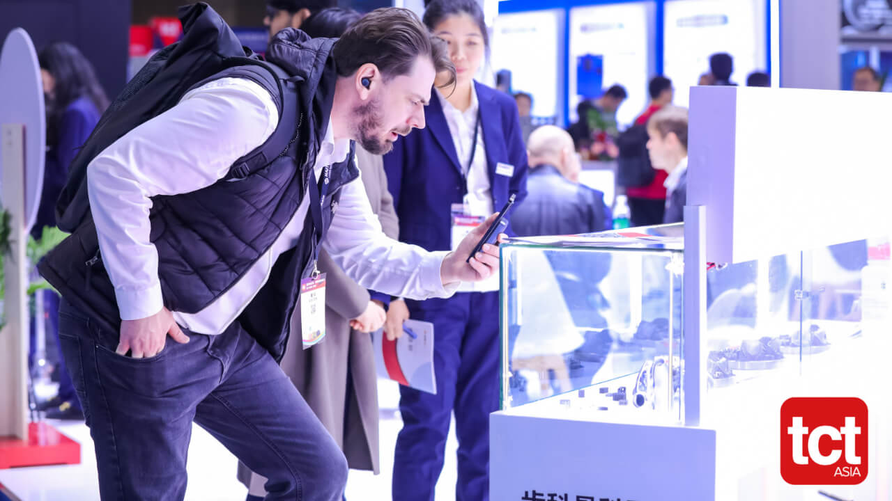 Latest AM technologies and solutions displayed on the exhibition floor