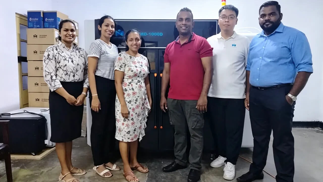 NHSL staff and MINGDA team at the MD-1000D delivery | Photo: MINGDA