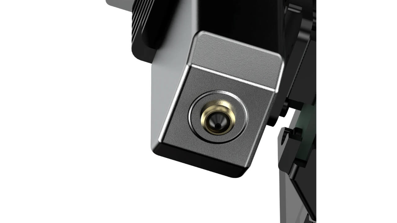 A close-up of the T-Series' single nozzle | Photo: Japan 3D Printer