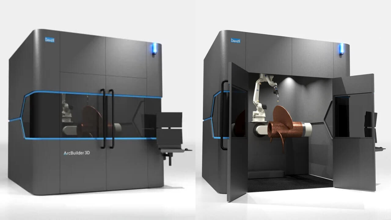The ArcBuilder 3D unit (left) and its interior mid-build (right) | Photo: DAIHEN