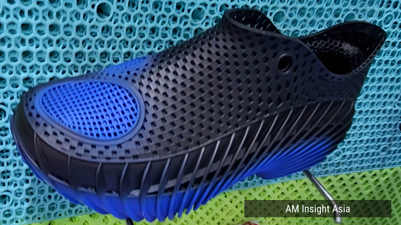 A range of 3D printed shoes in varied colors and designs, seen on the show floor at Formnext Asia Shenzhen 2026 | Photo: AM Insight Asia